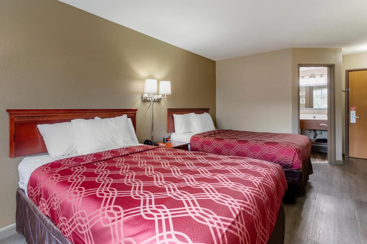 Econo Lodge Inn & Suites ディクソン エクステリア 写真