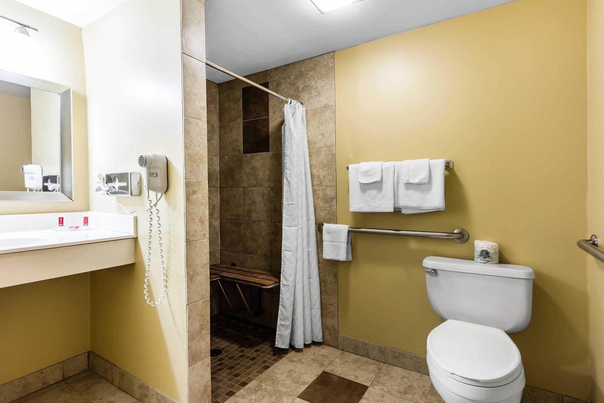 Econo Lodge Inn & Suites ディクソン エクステリア 写真