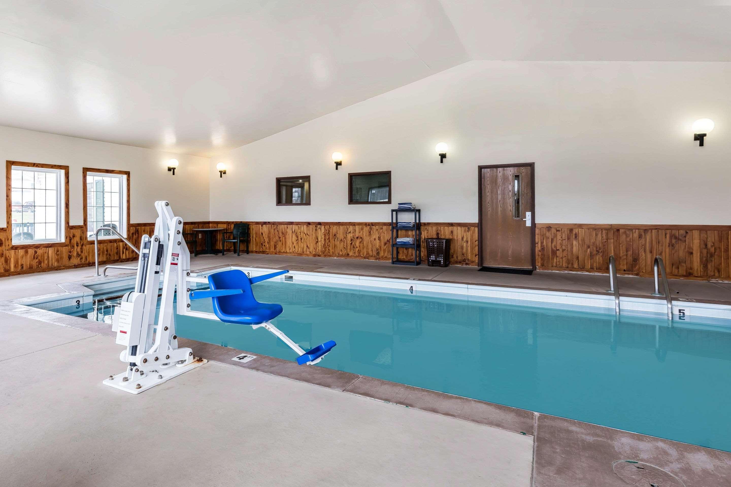 Econo Lodge Inn & Suites ディクソン エクステリア 写真